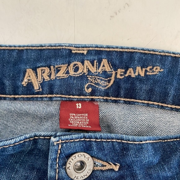 Arizona Jean Co Sz 13 Capri Perfect Year Round Wear - Picture 3 of 7